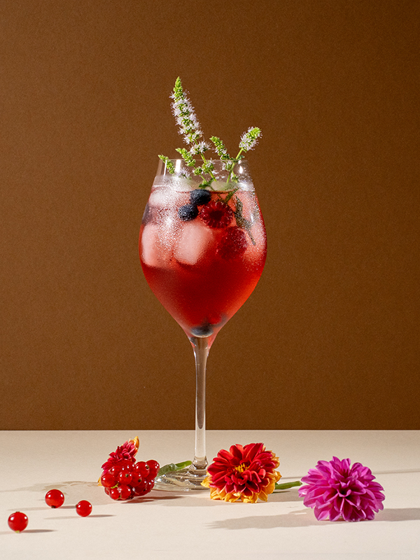 spritz-cocktail-by-sisyphusbar-basel